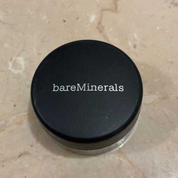 bareminerals grand illusion eyeshadow - Picture 3 of 3